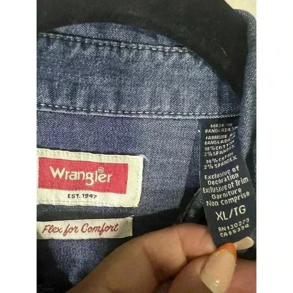 Wrangler Denim Shirt Flex Long Sleeve Casual Button Up Blue Jean Men’s XL Pockts - Picture 5 of 14